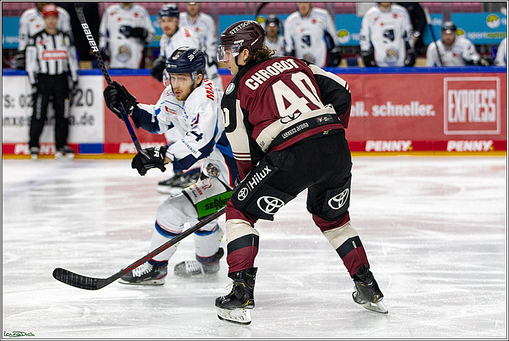 PENNY DEL;  Koelner Haie - Straubing Tigers; Koeln, 14.04.2021
